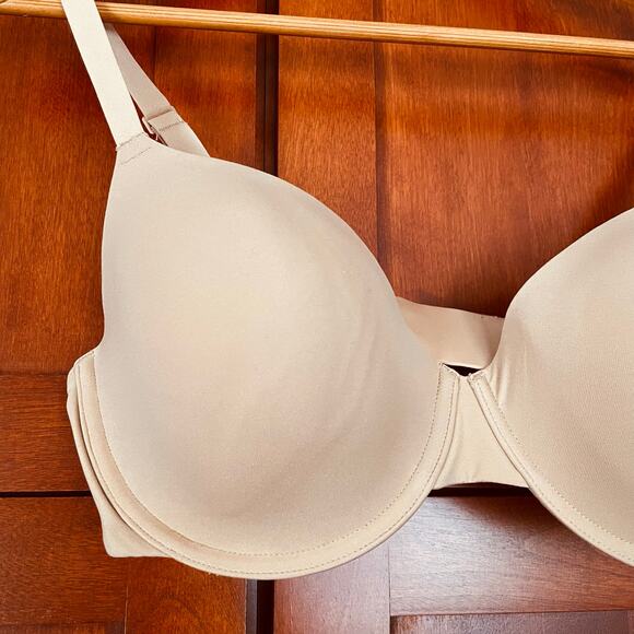 Skims Fits Everybody T-Shirt Bra Clay Size 36D - Picture 2 of 7